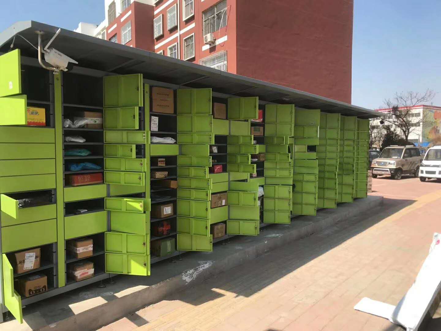 快遞小哥為什么會為快遞柜買單？